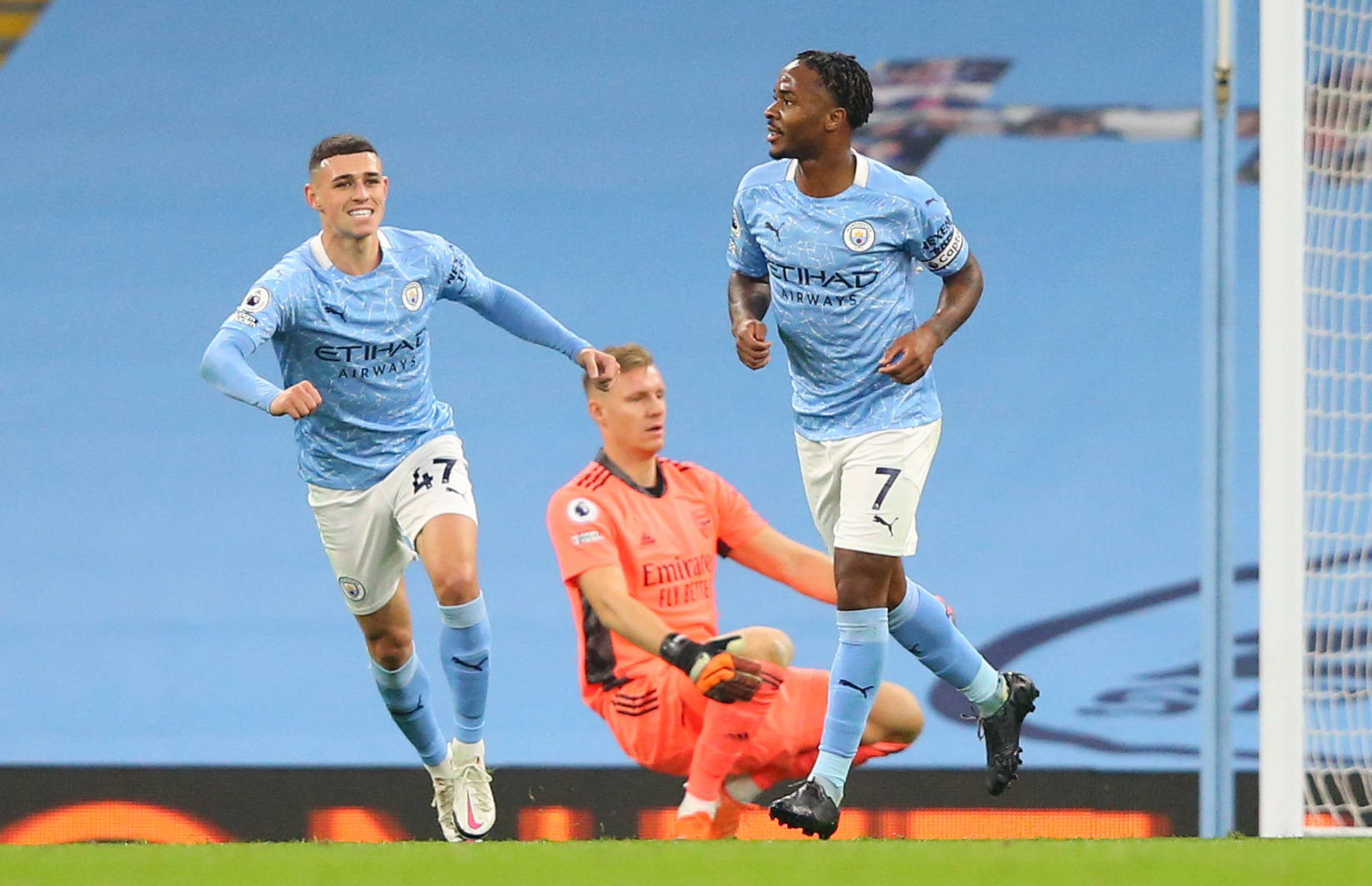 继续面临更 继续面临更